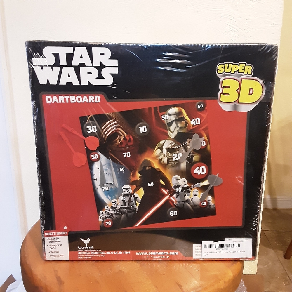 Star Wars Super 3D dartboard new in box